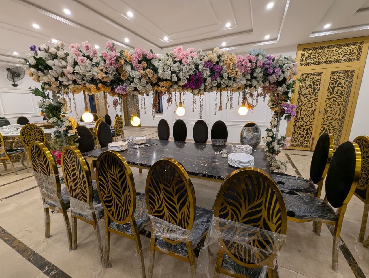 Gulberg Grand Banquet